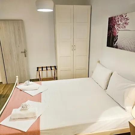 Lägenhet Azure Escape 1 & 2 *